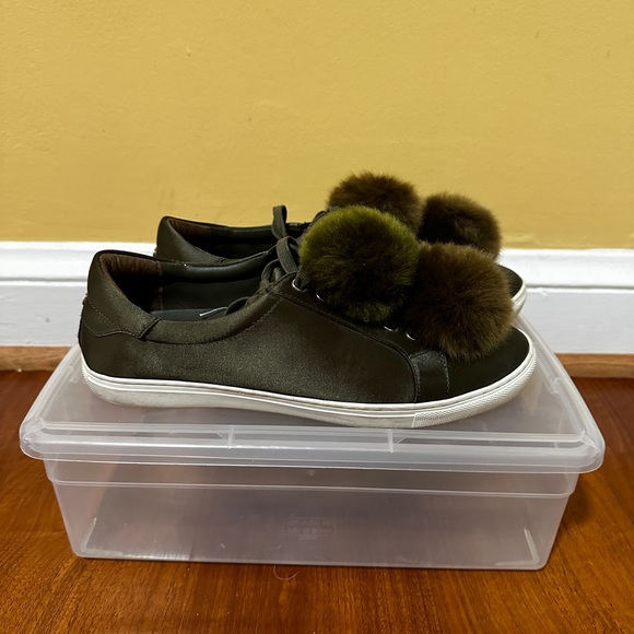 J/Slides - Picture 3 of 6